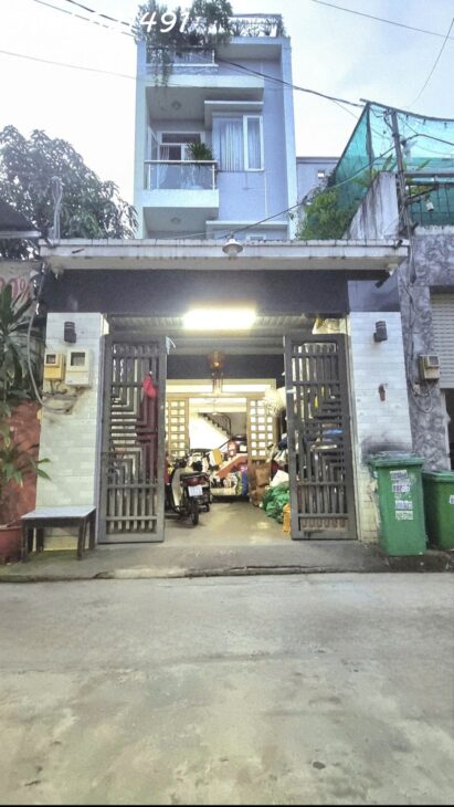 NHÀ ĐẸP – HX TẢI THÔNG – ĐỖ ĐƯỢC 3 Ô TÔ – QUẬN BÌNH TÂN GIÁP NÁCH TÂN PHÚ – GIÁ TỐT NHỈNH 8 TỶ