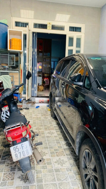 CẢNH BÁO : ĐỪNG MUA NHÀ NẾU CHƯA BIẾT VỀ DEAL 8.5 TỶ NÀY Ở BÌNH CHÁNH! ( Sổ Đang Gửi Bank )
