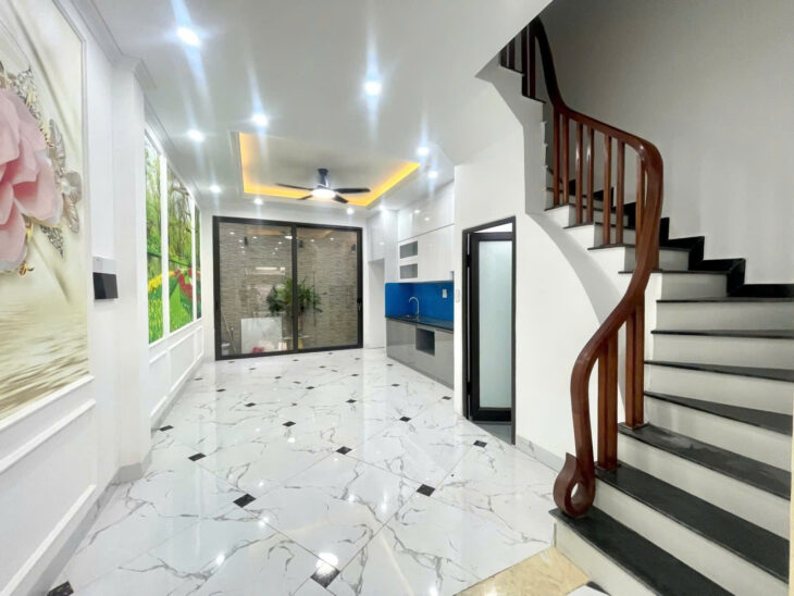 BÁN NHÀ PHÂN LÔ, NGỌC HỒI- THANH TRÌ, 60 M2, 6 TẦNG TM, MT 4 M, GIÁ 12,8 TỶ.