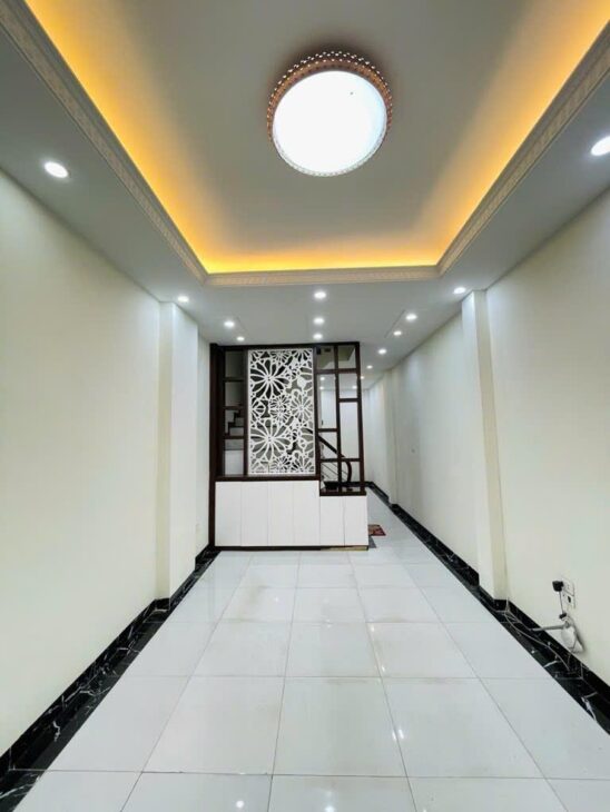 36.5M² – NGÕ 424/10 NGỌC THỤY – MẶT TIỀN 3.3M – 4 TẦNG – Ô TÔ LÙI CỬA – NHÀ ĐẸP Ở LUÔN – GIÁ 7.35 TỶ