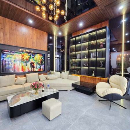 SIÊU PHẨM, BÁN NHÀ NGỌC THUY LONG BIÊN, THANG MÁY, OTO VÀO NHÀ, FULL NỘI THẤT,45M KINH DOANH