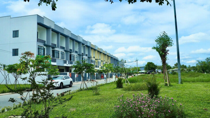 NHÀ ĐẸP – GIÁ TỐT – VỊ TRÍ ĐẮC ĐỊA