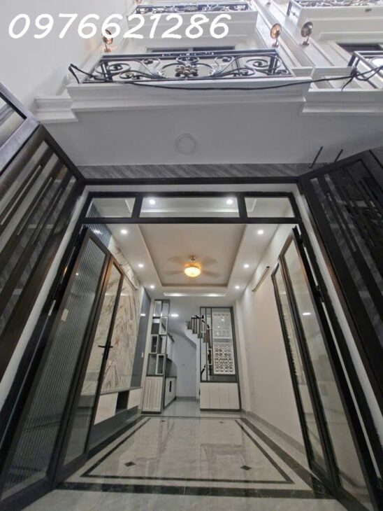 ????BÁN NHÀ PHỐ VIỆT HƯNG – VỊ TRÍ CỰC ĐẸP – 30M² – MT 4M – GIÁ CHỈ 6X TỶ (X SIÊU NHỎ)????