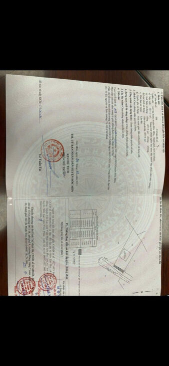 Bán Biệt Thự và khuôn viên đường Tân Xuân 2, Hóc môn ( cách 1 căn ra đường Tô Ký)