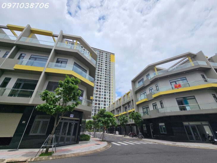 🏡nhà phố Bcons Uni Valley • Giá: 7,1 –8 tỷ/căn • Đất 60–120m², xây 1 trệt 3 lầu, sàn sử dụng 24