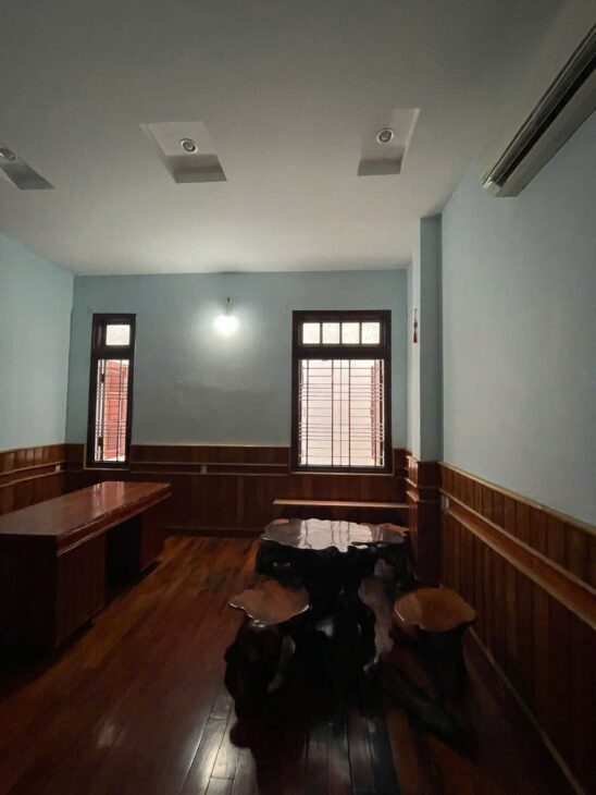 Nhà đẹp giá đầu tư. CC bán nhà mặt tiền Lê Hồng Phong, Nam Nha trang.