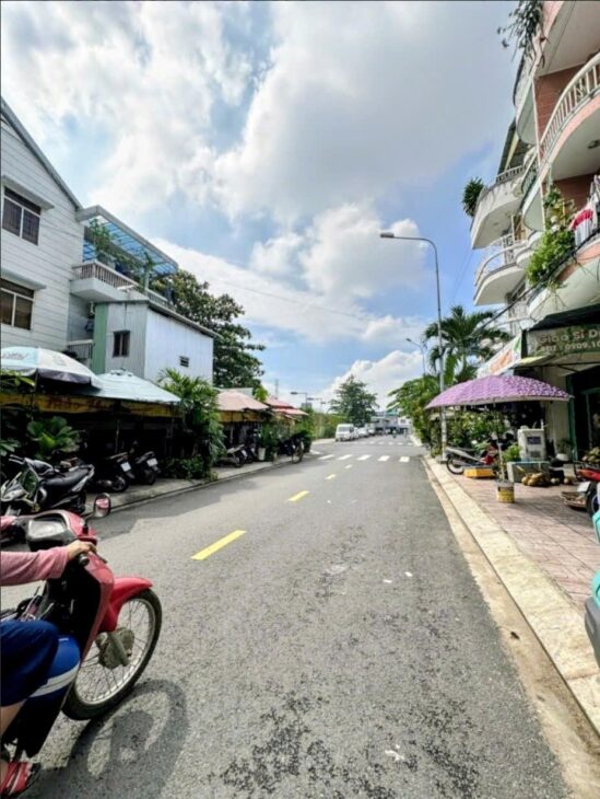 🏘Bán Nhà Vị Trí Đẹp KDC Bình Đăng P6, Q8 – Giá chỉ 13,5 tỷ 💰 thương lượng chính chủ.