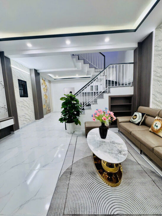 BẤN NHÀ 2 TẦNG NGÃ TƯ GA Q12- CHỢ CẦU ĐỒNG HẺM THÔNG XE TẢI – DIỆN TÍCH SD 110M2- SHR GIÁ NHỈNH 4.X