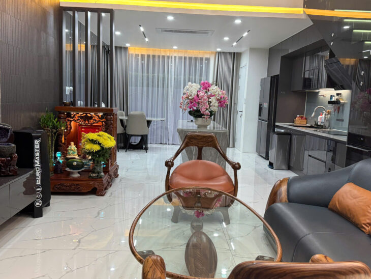 Bán nhà phố cao cấp standard – full nội thất – 4 phòng ngủ, 3 tầng ,Tân phước khánh,Tân Uyên