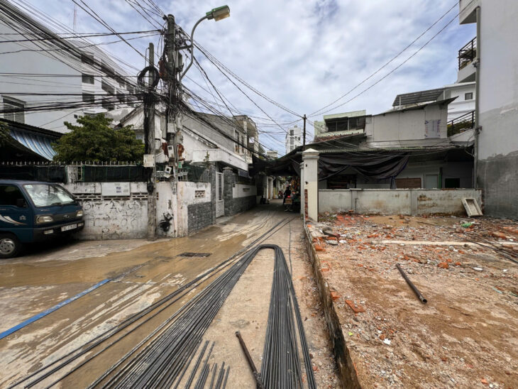 BÁN LÔ ĐẤT ĐẸP NGANG 5m8 HẺM OTO ĐUA NGAY TTTP NHA TRANG.