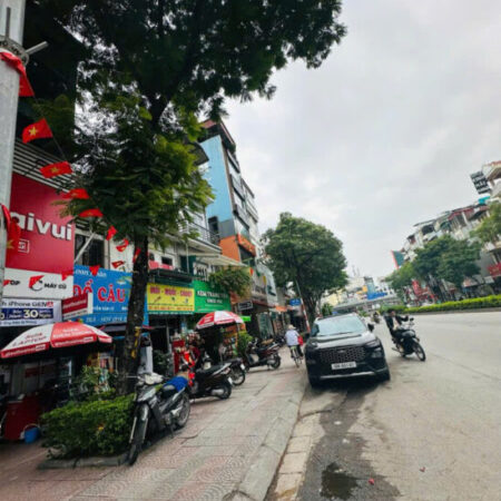 BÁN NHÀ MẶT PHỐ NGUYỄN VĂN CỪ – TRUNG TÂM LONG BIÊN