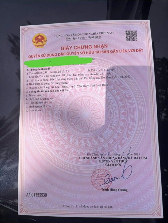 LÔ ĐẤT ĐẸP- GIÁ TỐT cần bán nhanh lô đất tặng kèm nhà mái thái tại huyện Yên Thủy tỉnh Hòa Bình