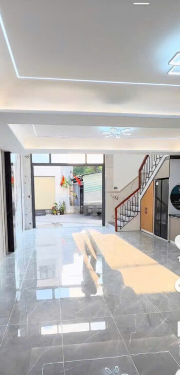 chính chủ bán gấp nhà xinh hẻm thạnh xuân 22, q.12: 51m2, 4 tầng, 3pn, 5wc, sổ hồng, giá chỉ 5.4 tỷ