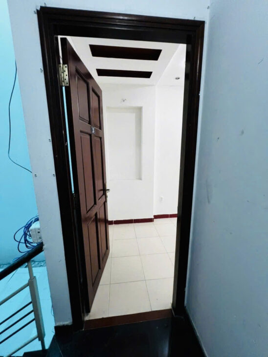 CHỈ 8.5 TỶ TL – ÂU CƠ, P.10, TÂN BÌNH Ô TÔ ĐỖ CỬA – 5 TẦNG KIÊN CỐ – DÒNG TIỀN 30TR/THÁNG