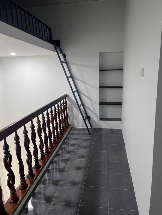 ♥ Nhà kiệt thẳng 20m ra Lê Độ, 38m2, gác lửng đúc cứng đẹp ở nagy 2.75 tỷ