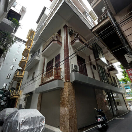 [Siêu phẩm] bán nhà Hoàng Quốc Việt lô góc 3 thoáng, ô tô, 7 tầng thang máy, chỉ 18 tỷ