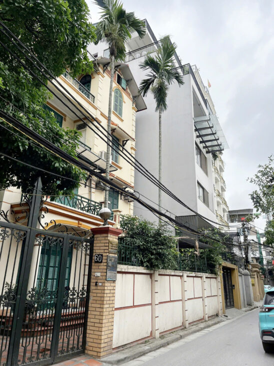 Vị trí vàng, bán nhà Trích Sài sát hồ Tây, 2 bước ra hồ, giá 20 tỷ “siêu hiếm”