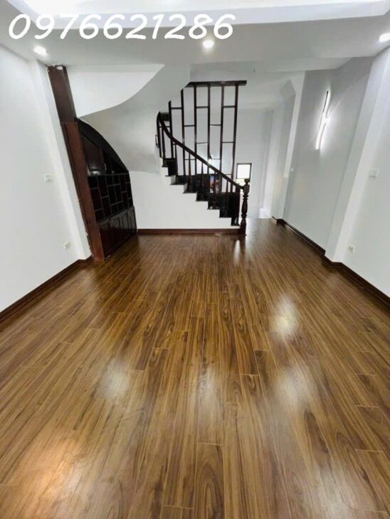 🏡 Bán nhà siêu đẹp-Ngô Gia Tự 36m² – MT 4m – Gara ô tô – 2 thoáng – Kinh doanh văn phòng- của