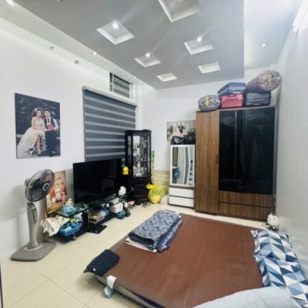 QUAN HOA CẤU GIẤY 25M x5 TẦNG CHỈ 4,5 TỶ GẦN CHỢ,GẦN Ô TÔ,NGÕ THÔNG QUAN HOA CẤU GIẤY 25M x5 TẦNG CHỈ 4,5 TỶ GẦN CHỢ,GẦN Ô TÔ,NGÕ THÔNG