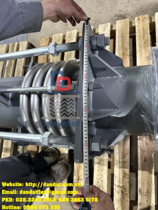 KHỚP NỐI MỀM INOX – GIẢI PHÁP CHỐNG RUNG, BÙ GIÃN NỞ CHO ĐƯỜNG ỐNG