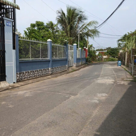 NHÀ CẤP 4 (7.5×20) MẶT TIỀN THẠNH LỘC 49, Q12 – XE TẢI VÀ Ô TÔ VÀO TẬN NHÀ!