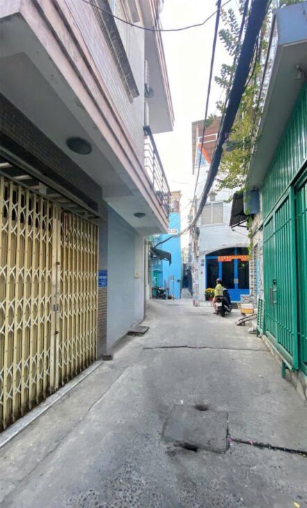 Nhà Q7 66m2 giá 3,680 SH ngang 6,5m