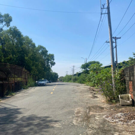 Chủ gửi bán đất 1500M2 full thổ cư Mặt tiền đường Số 1 ( lâm viên) , long thạnh mỹ Q9