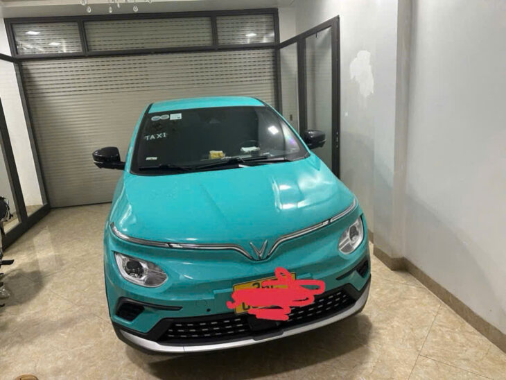 Bán Nhà Lạc Long Quân, 40m, 5 tầng,xây chắc chắn! oto 7 chỗ ngủ trong nhà!