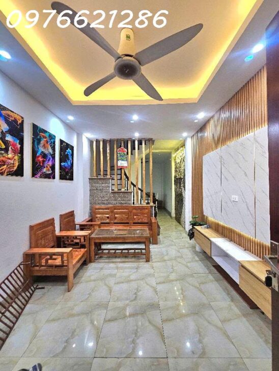 BÁN NHÀ NGỌC THỤY 38M² – MT 4M – Ô TÔ 7 CHỖ ĐỖ CỔNG – GẦN Ô TÔ TRÁNH – GIÁ 7.X TỶ 🏡🎗️