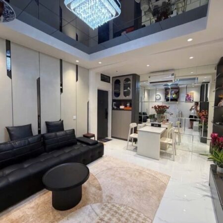 TẬP THỂ CHÙA LÁNG 65M 2 NGỦ 4,86 TỶ,Ô TÔ ĐỖ CHÂN CẦU THANG,NHÀ ĐẸP,FULL NỘI THẤT