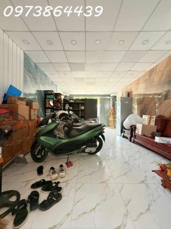 MẶT TIỀN PHẠM THỊ GIÂY VỪA Ở VỪA KINH DOANH ĐỈNH – NHÀ 2 TẦNG 150M2 NGANG 5 MÉT – Ô TÔ NGỦ TRONG