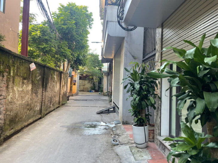 Bán nhà đẹp Ngô Gia Tự – 130m² – MT 6,5m – 5 tầng – Ngõ ô tô – Đang KD – Tương lai mặt phố. Giá: