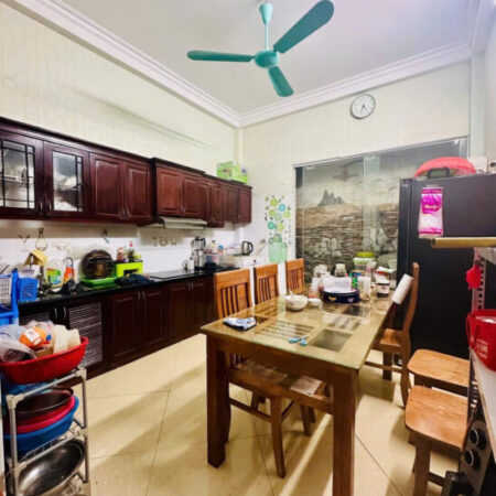 BÁN NHÀ KIM GIANG- THANH LIỆT, 52 M2, 4 TẦNG, MĂT TIỀN 4 M, GIÁ 10,2 TỶ.