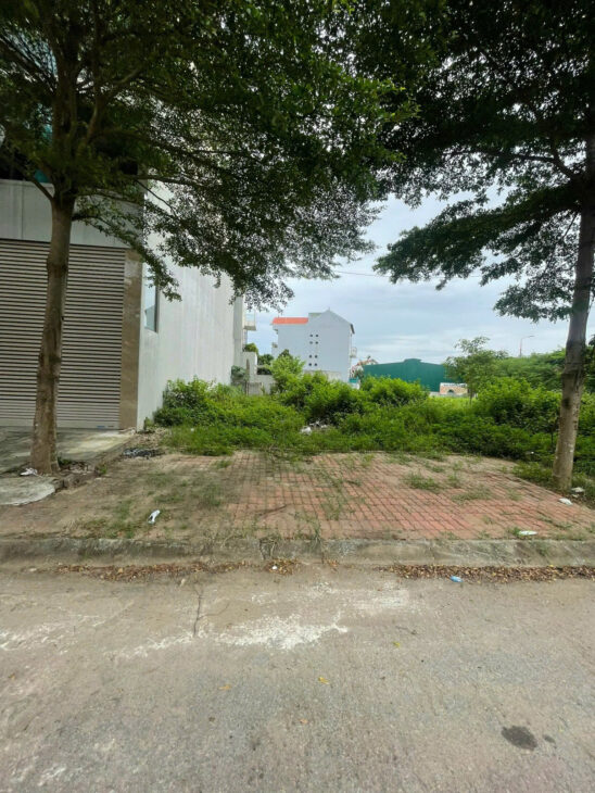 SIÊU PHẨM TRUNG TÂM VAI RÉO – PHÚ CÁT – HOÀ LẠC DÀNH CHO BÁC NÀO ĐANG TÌM LÔ ĐẸP ĐỂ Ở HOẶC ĐẦU TƯ