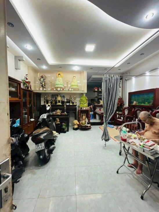 MT Ngang 6m đường 3/2 Q10, DT:6×10 T+3L Giá 25 tỷ chốt