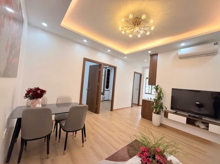 CĂN HỘ HOÀNG ĐẠO THÚY DT 65M 3 NGỦ GIÁ 5,850 TỶ-ĐẸP FULL NỘI THẤT