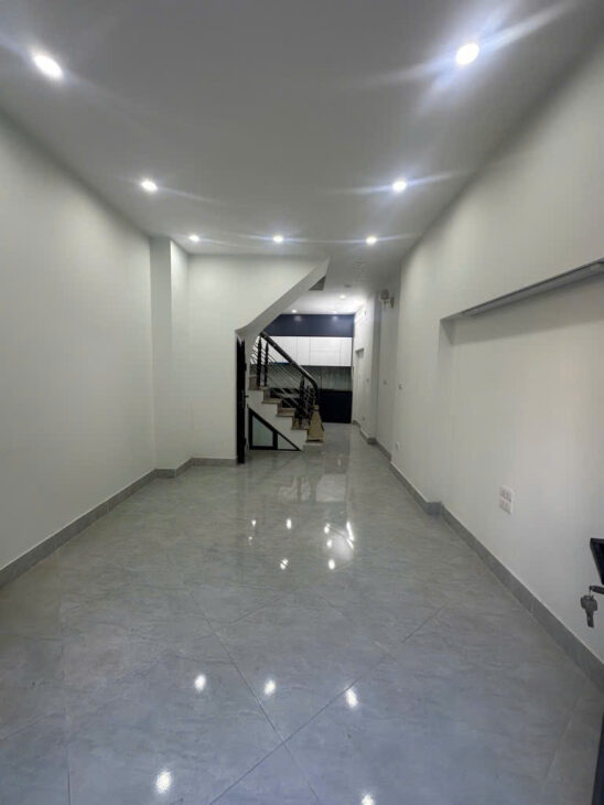 🏡 BÁN nhà XUÂN ĐỖ – long biên 32M² – MT 4,2M – NGÕ Ô TÔ TRÁNH – NHÀ MỚI 5 TẦNG – GẦN AEON LONG