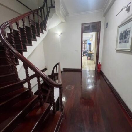 MẶT PHỐ NGÔ GIA TỰ – 96m² – 5 TẦNG – MẶT TIỀN 4M – VỈA HÈ SIÊU RỘNG