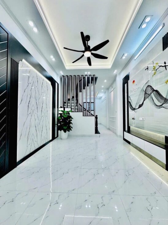 XUÂN LA DT 48M x4 TẦNG 12,5 TỶ,MẶT NGÕ THÔNG KINH DOANH NHỎ,Ô TÔ QUA NHÀ