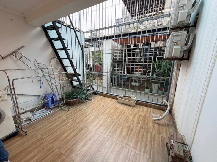 THỤY KHUÊ DT 31M x6 TẦNG 8,4 TỶ NGÕ THÔNG BA GÁC TRÁNH,60M RA HỒ