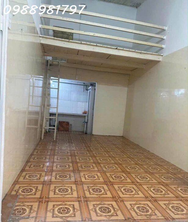 Bán nhà cấp 4 Bùi Huy Bích – giải phóng , ô tô đỗ cửa giá 1.9 tỉ