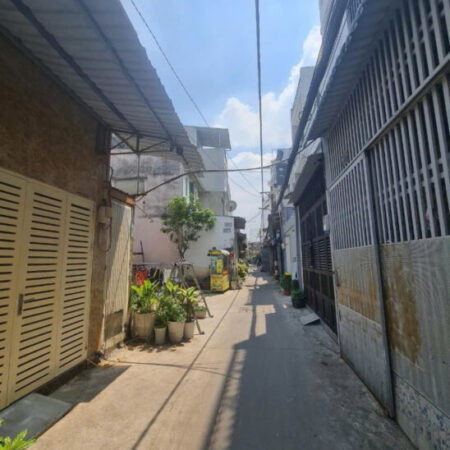 Bán nhà HXH Lê Trọng Tấn 62m2, ngang 4.1m gần chợ Sơn Kỳ, AEON MALL chỉ 4.99 tỷ!