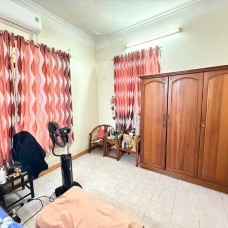 PHÂN LÔ PHÙNG CHÍ KIÊN – Ô TÔ TRÁNH – VỈA HÈ 56m2 4 tầng mặt tiền 5m Giá 20.5 tỷ