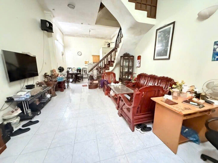 PHÂN LÔ PHÙNG CHÍ KIÊN – Ô TÔ TRÁNH – VỈA HÈ 56m2 4 tầng mặt tiền 5m Giá 20.5 tỷ