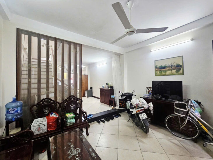 LÔ GÓC 3 THOÁNG VĨNH VĨNH – NHÀ ĐẸP DÂN XÂY – Ô TÔ ĐỖ CỬA – Ở SƯỚNG – KINH DOANH 60m 20 Tỷ