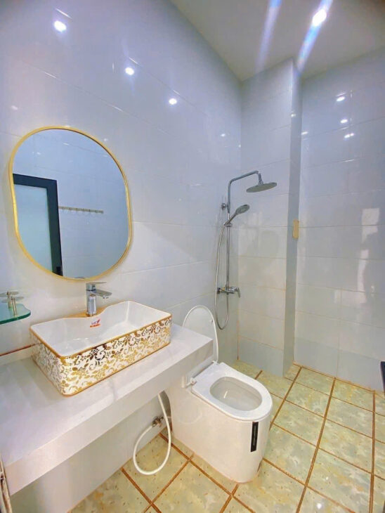 NHÀ BÁN HOẶC CHO THUÊ – MẶT TIỀN ĐƯỜNG 3/2, PHƯỜNG VĨNH LẠC, TP RẠCH GIÁ, KIÊN GIANG