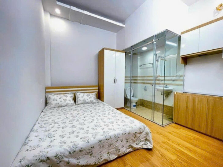 CHDV TRẦN THÁI TÔNG 9 PHÒNG – 32TR/THÁNG 44m2 5 tầng mặt tiền 5.4m giá 13.2 tỷ