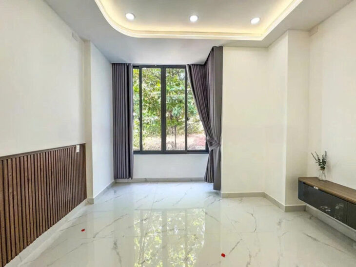 NHÀ XÂY MỚI, FULL NỘI THẤT – KHU VIP HƯƠNG LỘ 2 – BÌNH TÂN – HẺM 6M – DT 40M² – NHỈNH 4 TỶ