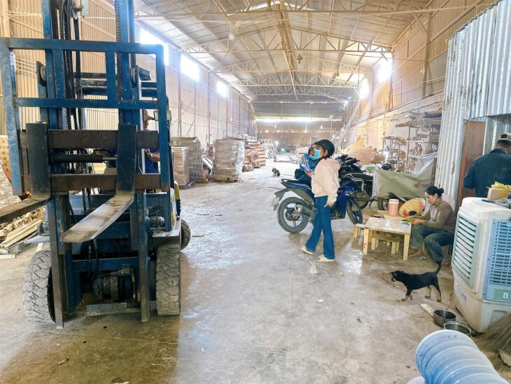 X135 bán nhà xưởng thuận tiện Sản xuất kết hợp kinh doanh thương mại, đông đúc dân cư