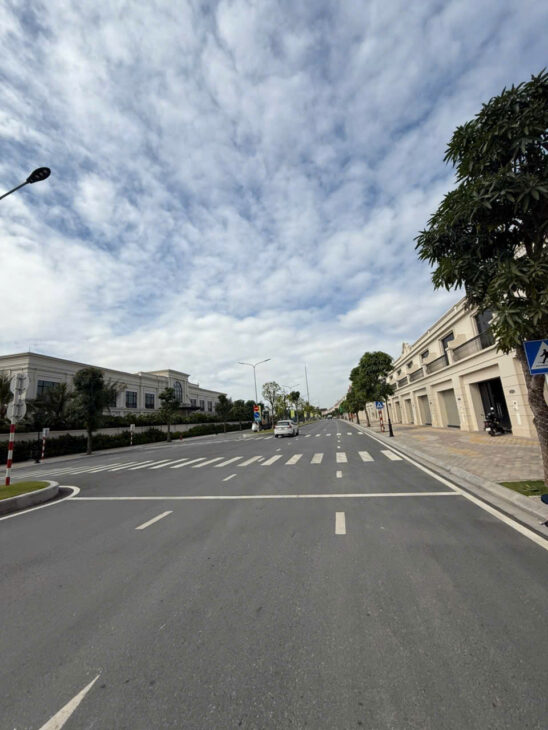 SHOPHOUSE 2 TẦNG DT 90M TTS 7 Tỉ 966 – TLA-342 PHÂN KHU GOLF LAND – VINHOMES ROYAL ISLAND